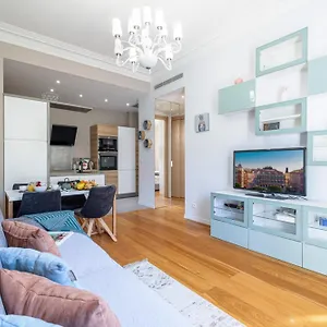 Joffre 49-d - Charming 2 Bedroom - Carre D'or Nizza
